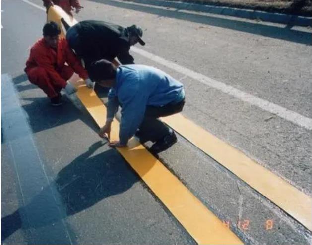 怎麽快速做好道路標線.jpg